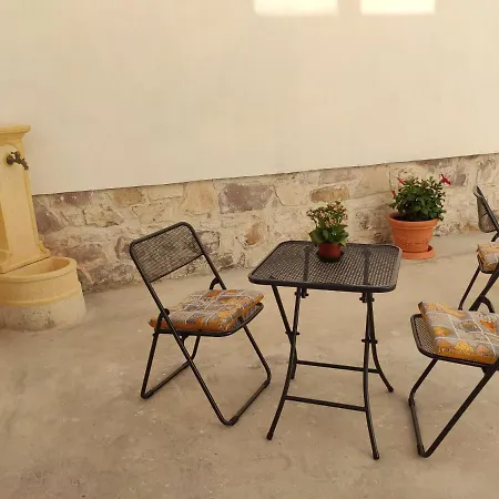 24 Maggio Bed & Breakfast Carloforte (Isola di San Pietro)